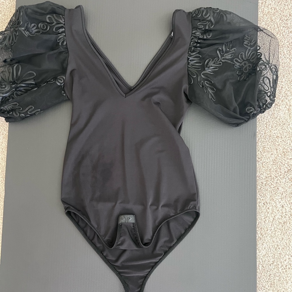 Zara Black Bodysuit with Puff Sleeves